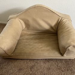 Used Dog Bed 