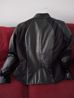 Motorcycle riding jacket