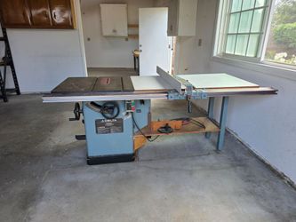 Delta Unisaw 10" Cabinet Table Saw + Delta Dust Collector Made in the USA