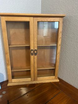 Curio cabinet