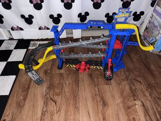 Monster jam car garage