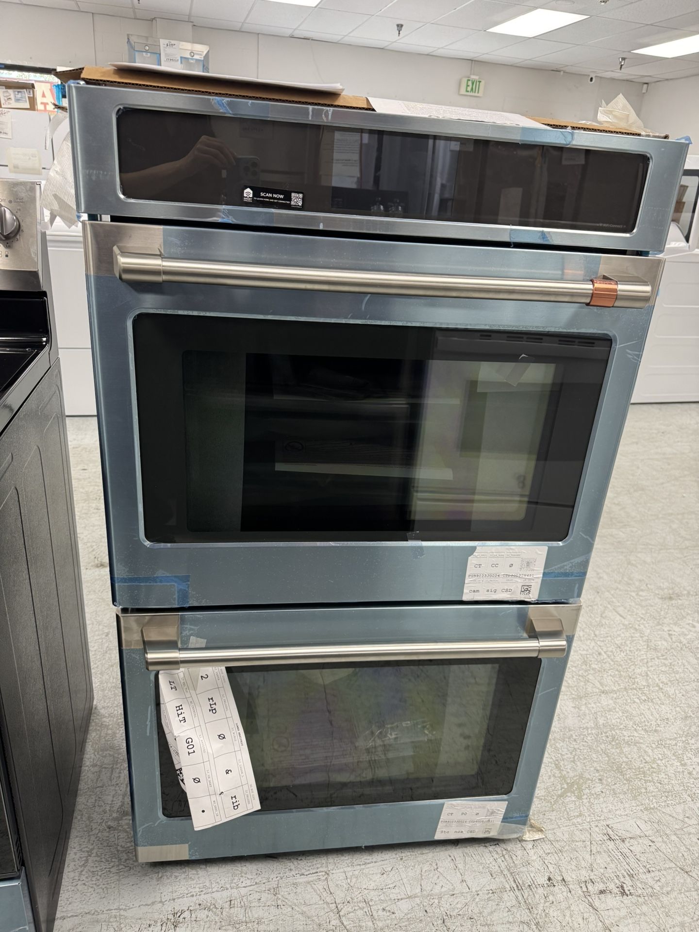 Café 30 In Double Electric Wall Oven With Convection And Air Fly