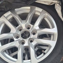 (4)18 Inch Rims (Tires Not Good) Off CHEVY TAHOE