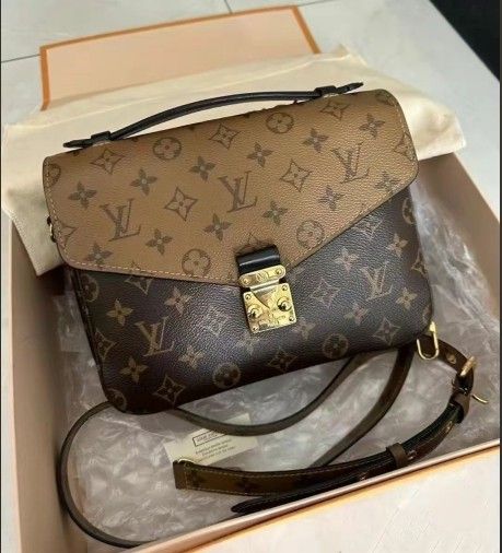 Designer Pochette Metis