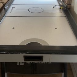 Air Hockey Table 