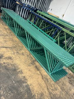 Uprights Teardrop 24” X 192” 