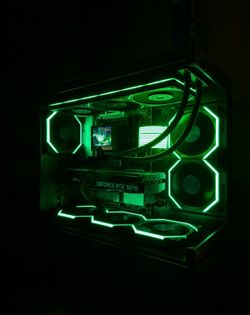 Ryzen 5 7600x and Rtx 5070 Gaming Pc