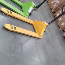 Hand Pallet Jacks 