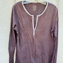 Blusa de manga larga color café