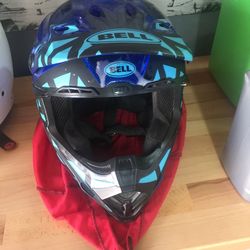 2020 Bell Moto9