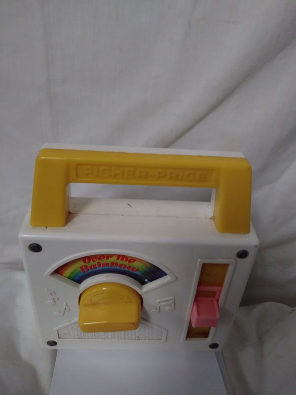 Vintage Fisherprice windup music box "over the rainbow" made in the USA, musical movement made