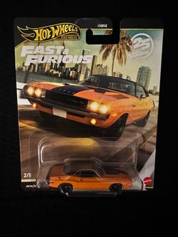 Hot Wheels Premium Fast & Furious Dodge Challenger
