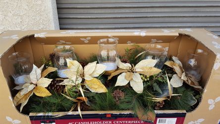 Candle holder centerpiece