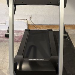 Life Fitness Treadmill Foldable