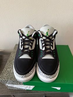 Air Jordan 3 Retro Pine Green