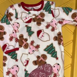 New. Size 12mos Holiday Blanket Sleeper