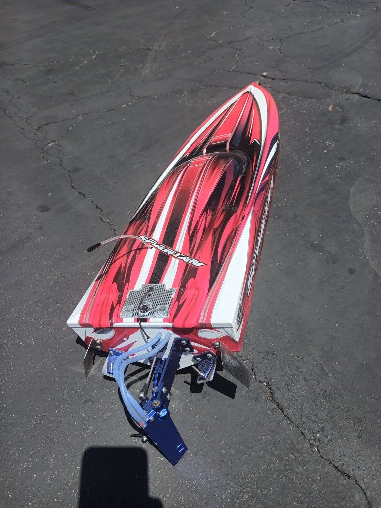 RC Boat