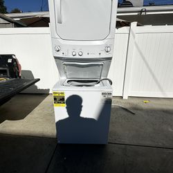 Unit Washer And Dryer 