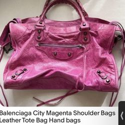 Leather Handbag , Medium Size 
