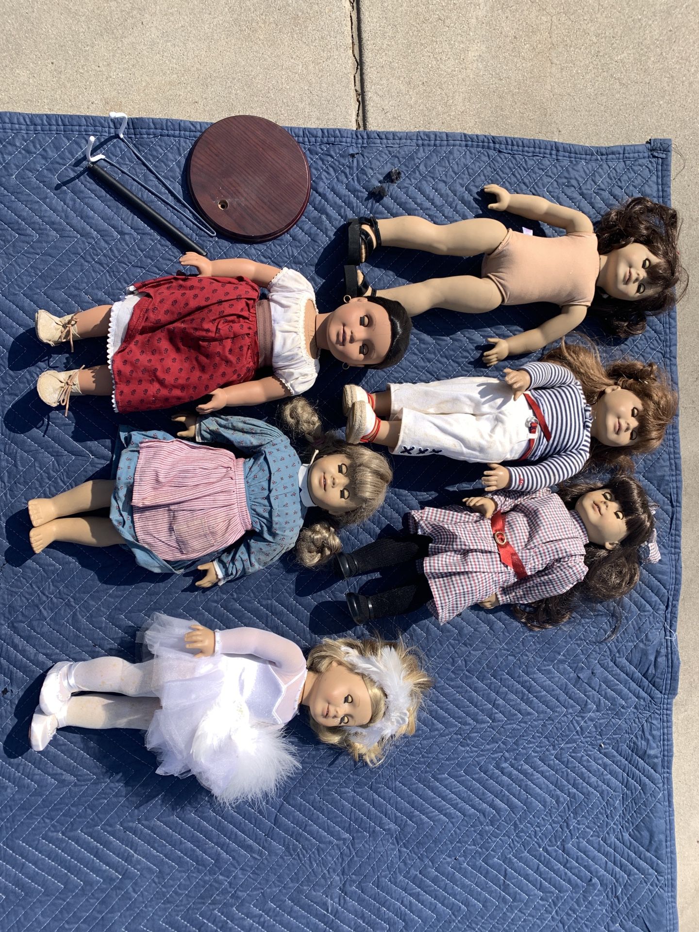 Set of 6 Authentic American Girl Dolls