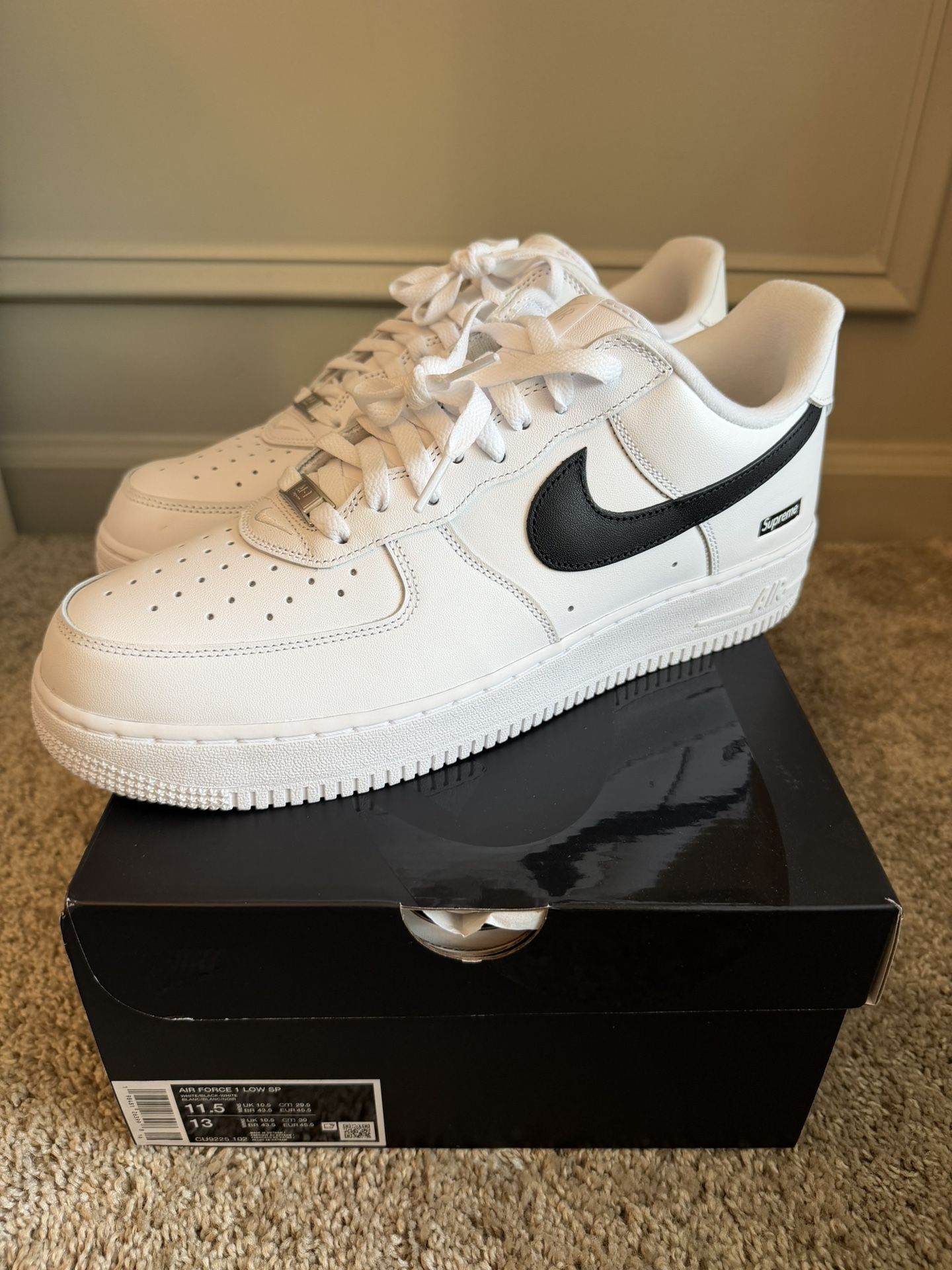 Nike Air Force 1 Supreme Size 11.5