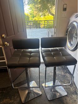 Barstool chairs
