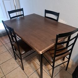 Dinning Table