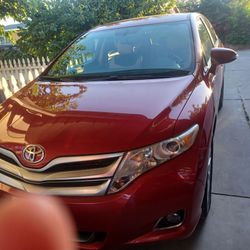 Toyota venza  salvaje