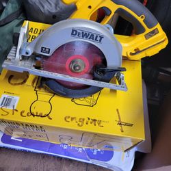 DeWalt Saw