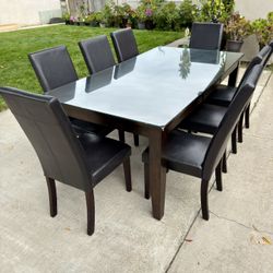 Dinning Table
