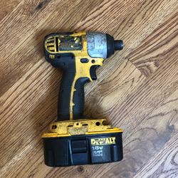 Dewalt 18v Drill With Battery  