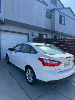 2014 Ford Focus – Only 30,000 Miles – 1 Owner – Clean Title