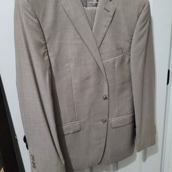 Calvin Klien Suit 