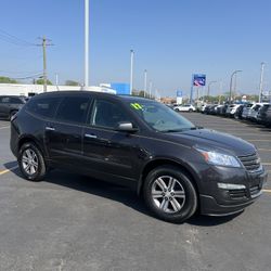 2017 Chevy Traverse Awd SUV Gray 