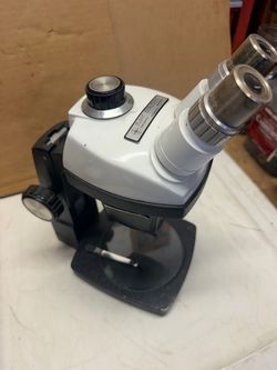 McBain Instruments Stereo Zoom Microscope