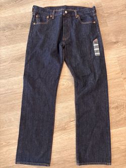 Levi's 501 Dark Wash Jeans – New with Tags