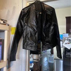 Womens Cropped Leather Jacket