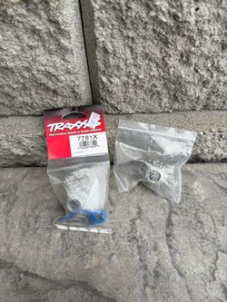 Traxxas X-Maxx/XRT Aluminum Differential Housing Carrier (Requires TRA7783X)