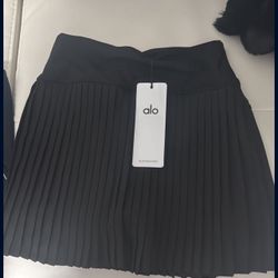 New ALO skirt Size M 