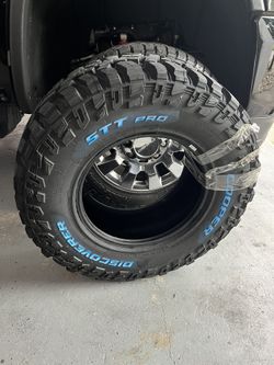 Tires-Cooper Discover STT PRO