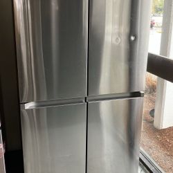 💥Great Deal💥 Samsung Standard-Depth 29-cu ft 4 -Door Smart Compatible French Door Refrigerator 