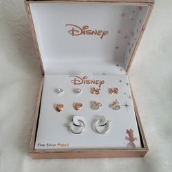 Disney Minnie Set Of 5 Earrings