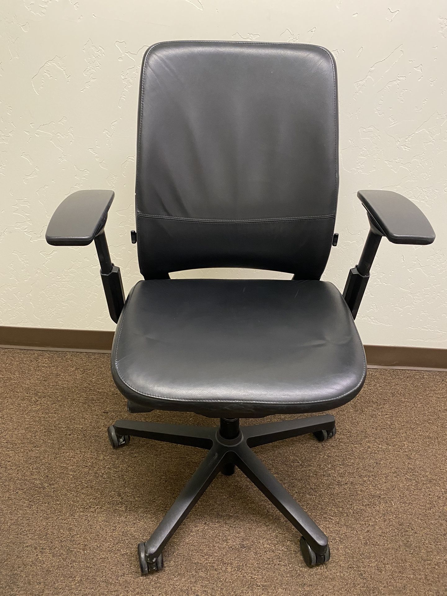 Steelcase Amia Fully Adjustable Model Office Chair In Black Real Leather
