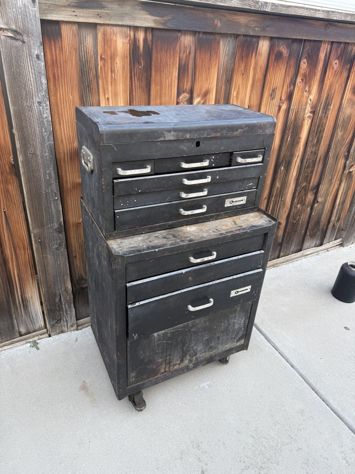 Lumidor heavy duty 2 piece tool chest
