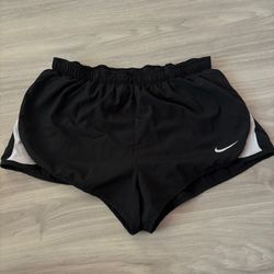Nike Dri-FIT Women’s Black Running Shorts – Size Medium