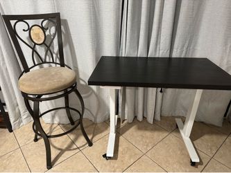 Rise up desk and chair