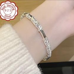 925 Sterling Silver Bangle