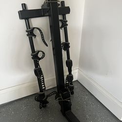 Bike rack for 4 bikes attaches to a hitch 4 bikes