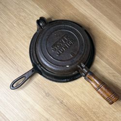 Antique Stover Junior Cast Iron Waffle Iron with Original Base & Wood Handles