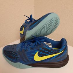 Nike hyperfuse size 10